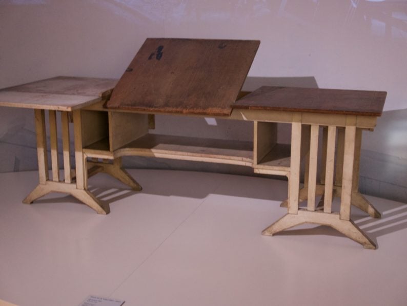 Schreibtisch von Henry van de Velde
