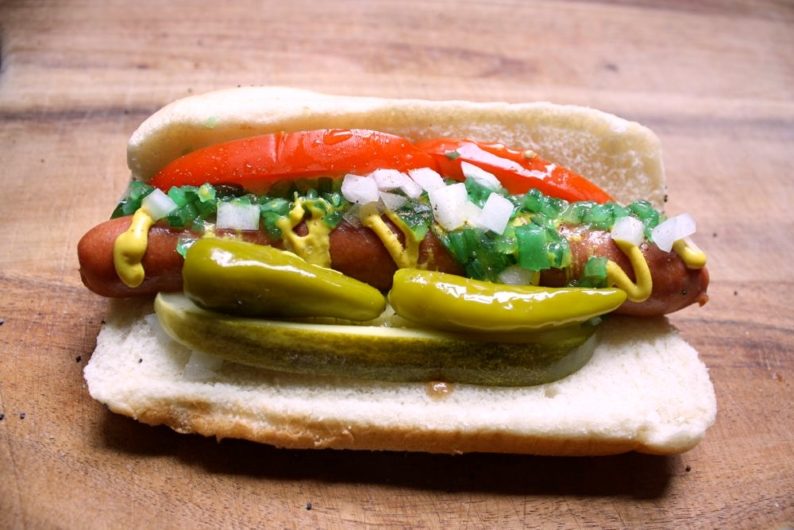 chicago-hot-dog-1